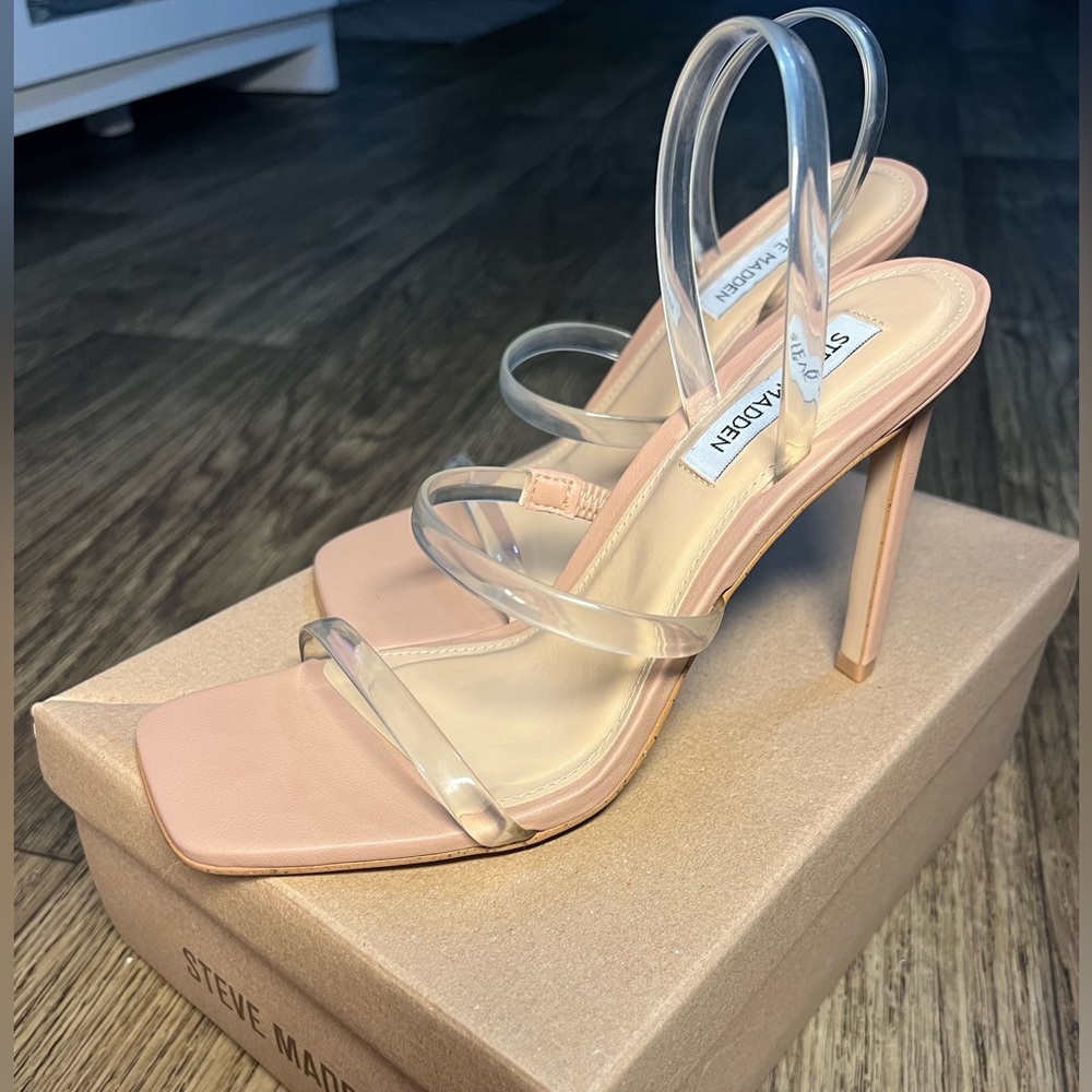 Steve Madden Heels - Gracey Clear (size 8). BRAND NEW!!! NEVER WORN!!!